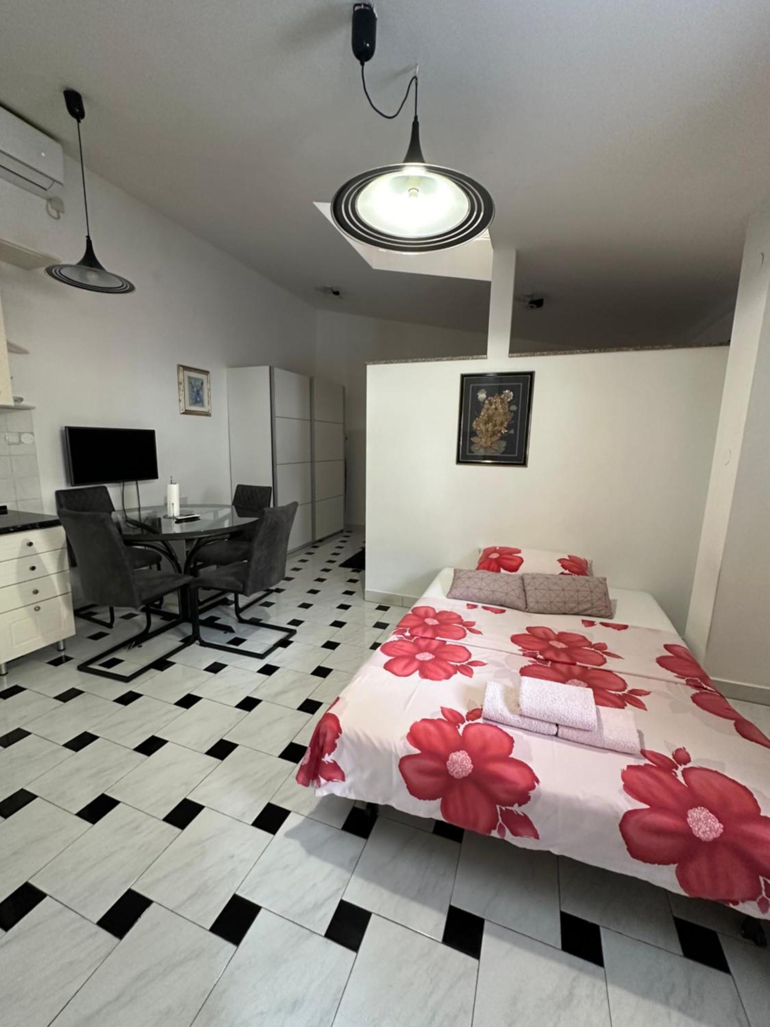 Apartamento Studio Sakic Split Exterior foto
